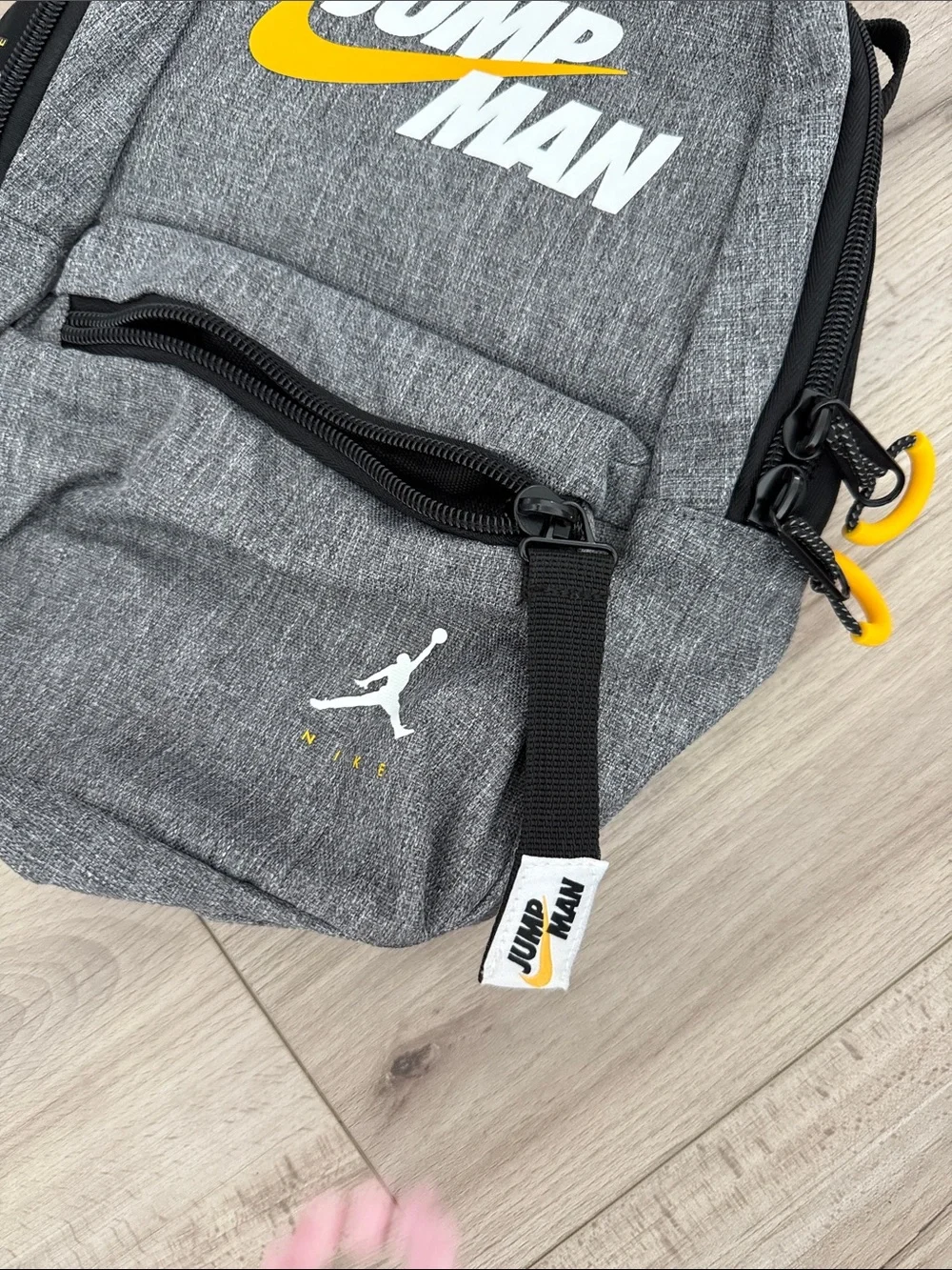 Jump compact backpack